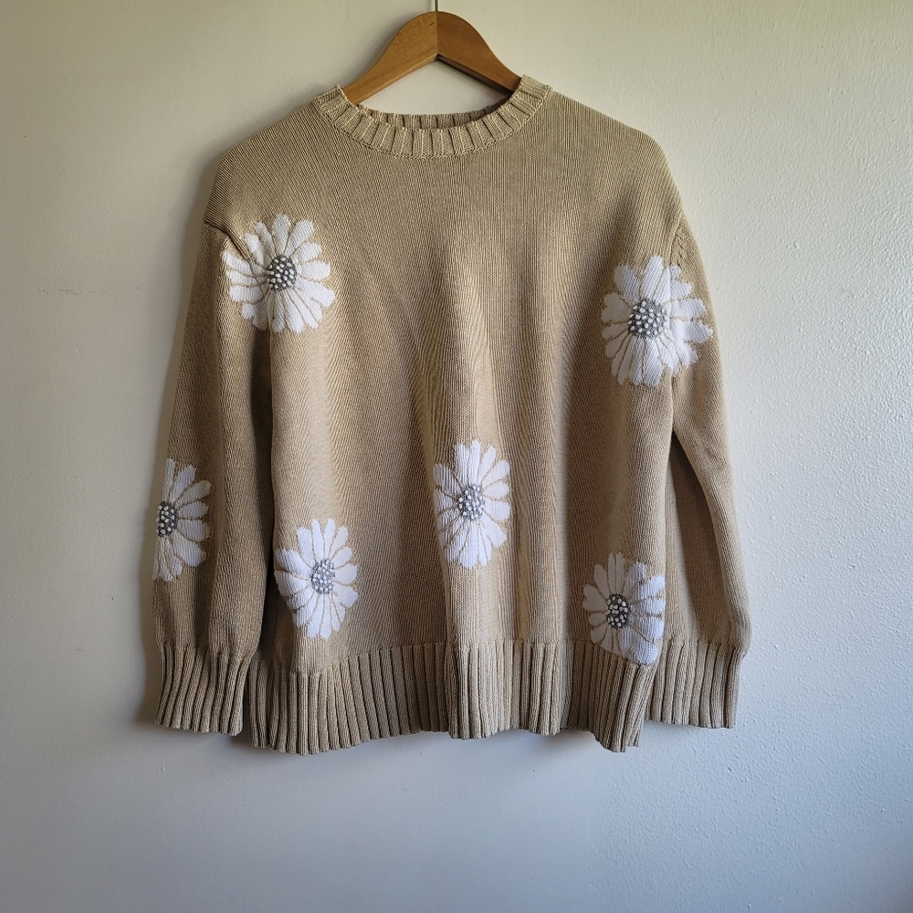 Tuckernuck, Miss Daisy Sweater, Tan/White,  Size Medium - Picture 4 of 10